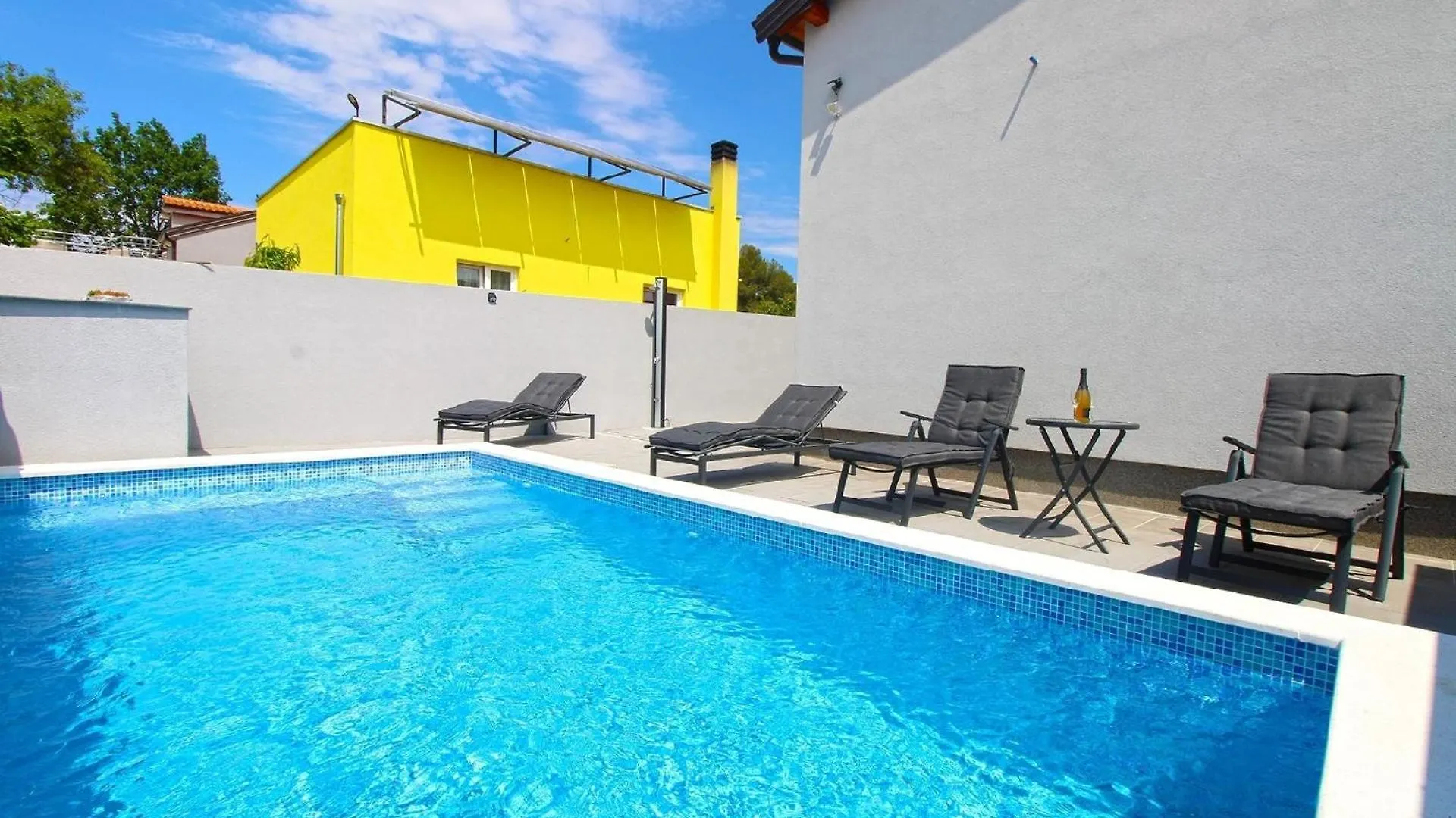 Дом отдыха Ferienhaus Mit Privatpool Fuer 10 Personen Ca 100 Qm In Peroj, Istrien Istrische Riviera